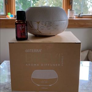 DōTERRA Brevi Diffuser with Citrus Bloom